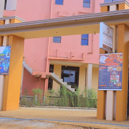 Golden Suites Hotel Entebbe Kültér fotó